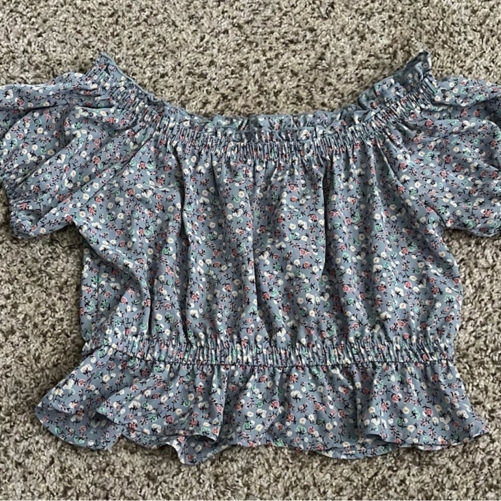 Lizard Thicket Blouse NWOT